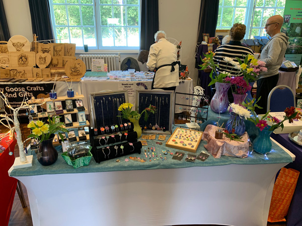 Stall with jewellery and vases